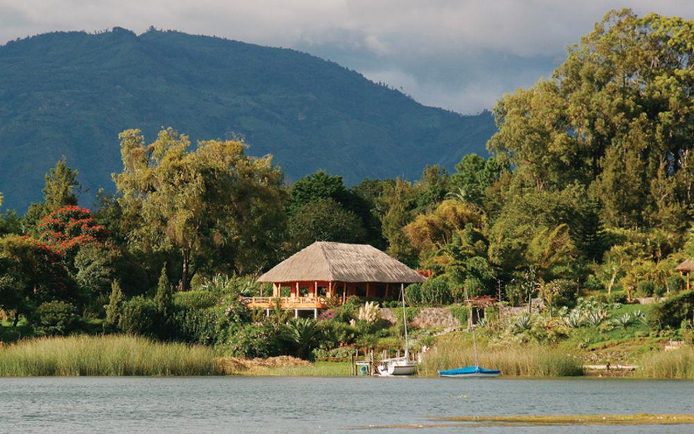 Hotel Y Restaurante Bambu Santiago Atitlán Esterno foto